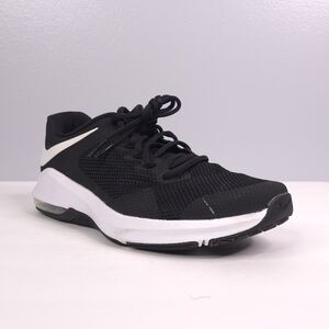 Nike Black and White Airmax Trainer Athletic Shoes